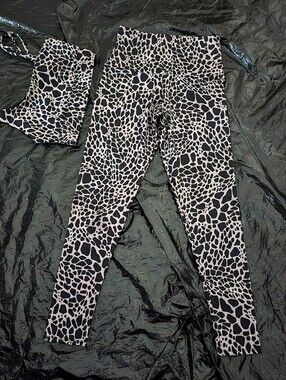 Set - Onzie Pink Leopard